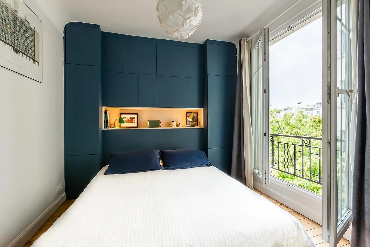 Veeve - Retro Chic In Petit Montrouge Parigi